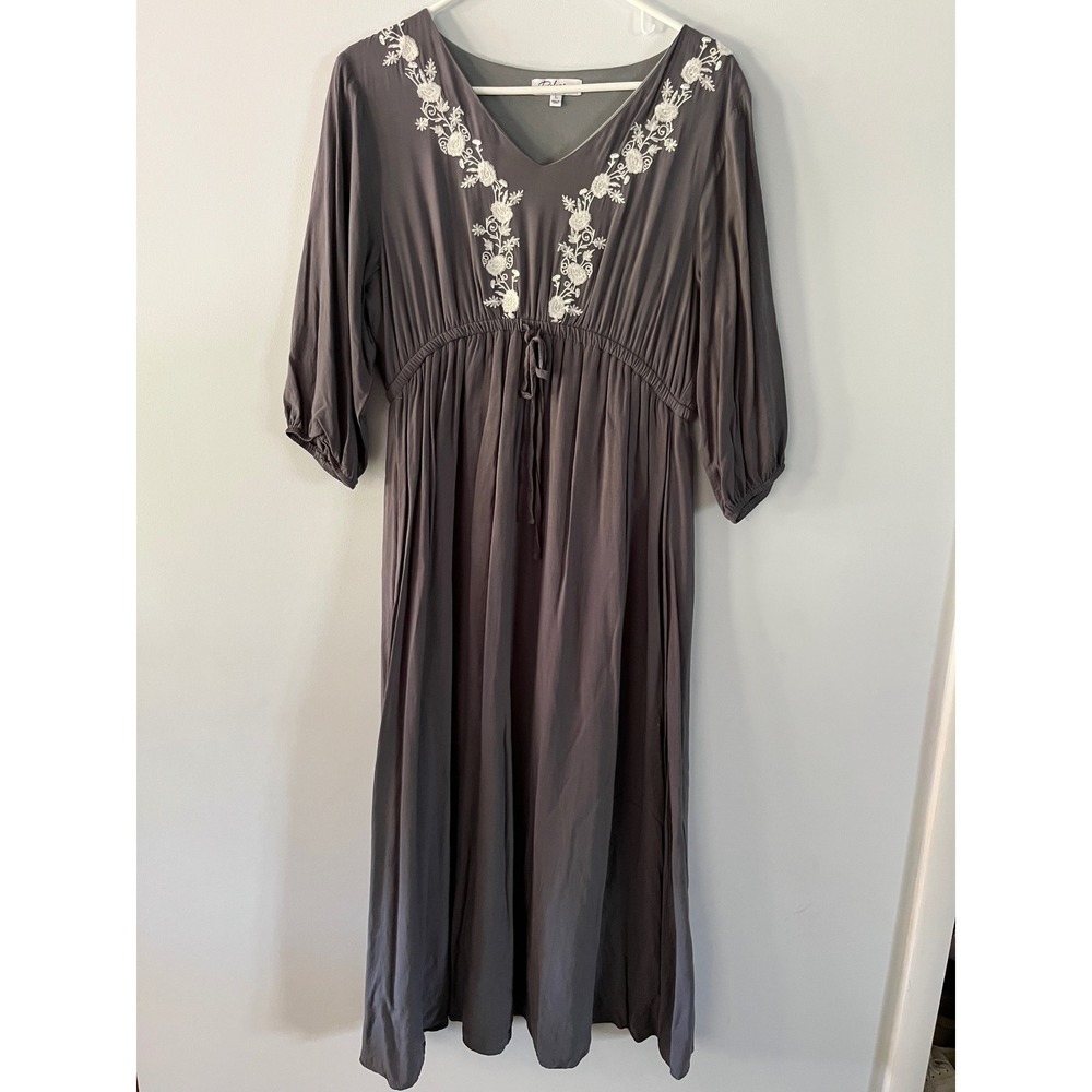 Polagram Gray Floral Embroidered Empire Waist Midi Dress V-Neck Boho L